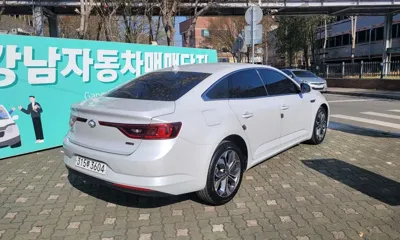 Renault-KoreaSamsung SM6 2020, 120000 км, за 5113.56 USD