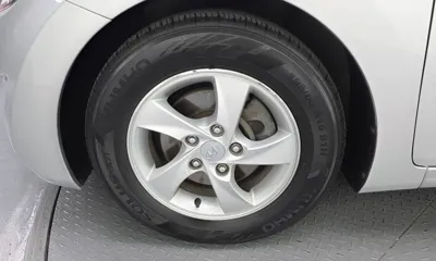 Hyundai Avante 2012, 174859 км, за 2276.87 USD