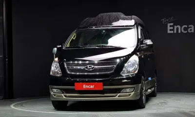 Hyundai Starex 2015, 121180 км, за 8867.57 USD