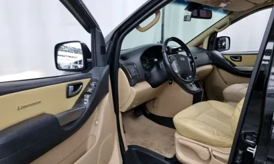 Hyundai Starex 2015, 121180 км, за 8867.57 USD - фото 10