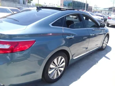 Hyundai Grandeur 2015, 202535 км, за 3872.92 USD
