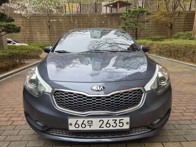 Kia K3 2015, 158322 км, за 2816.07 USD