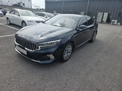 Kia K7 2020, 177237 км, за 9100.97 USD