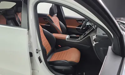 Mercedes-Benz C-Class 2022, 24945 км, за 29005.61 USD - фото 12