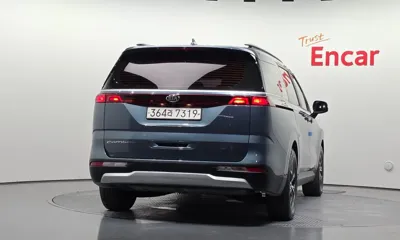 Kia Canival 2021, 134868 км, за 11246.18 USD