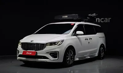 Kia Canival · 2019 год