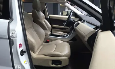 Land Rover Range Rover Evoque 2016, 88540 км, за 7150.75 USD - фото 11
