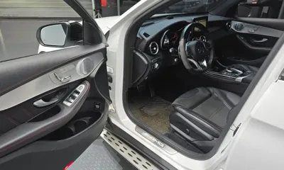 Mercedes-Benz GLC-Class 2019, 81982 км, за 19755.53 USD - фото 10