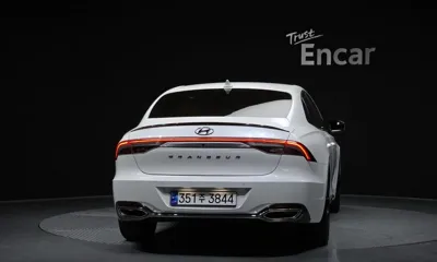 Hyundai Grandeur 2022, 41625 км, за 17443.01 USD