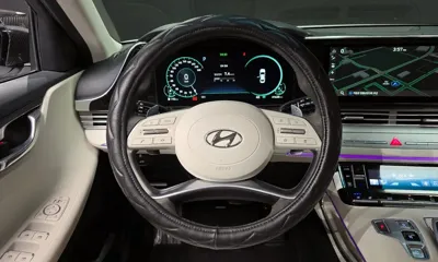 Hyundai Grandeur 2022, 41625 км, за 17443.01 USD - фото 13