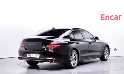 Genesis G70 2021, 29622 км, за 19739.42 USD
