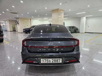 Hyundai Sonata 2021, 78687 км, за 12222.38 USD