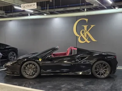 Ferrari F8 2021, 11400 км, за 262570.57 USD