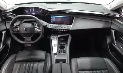 Peugeot 308 2023, 16130 км, за 17451.32 USD - фото 7
