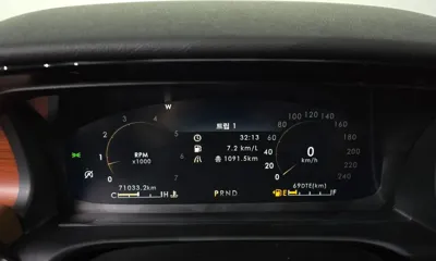 Lincoln Aviator 2020, 71033 км, за 20874.36 USD - фото 8