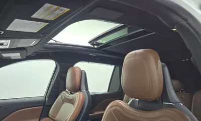 Lincoln Aviator 2020, 71033 км, за 20874.36 USD - фото 19