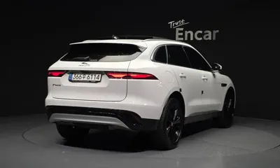 Jaguar F-Pace 2023, 57913 км, за 26771.57 USD