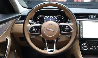 Jaguar F-Pace 2023, 57913 км, за 26771.57 USD - фото 13