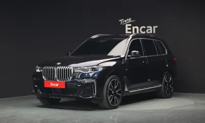 BMW X7 · 2021 год