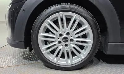 MINI Cooper 2023, 1710 км, за 27822.91 USD