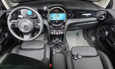 MINI Cooper 2023, 1710 км, за 27822.91 USD - фото 7