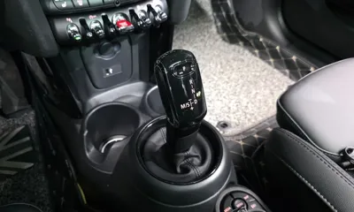 MINI Cooper 2023, 1710 км, за 27822.91 USD - фото 9