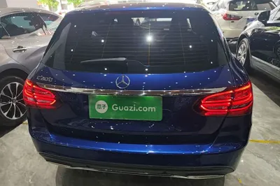 Mercedes-Benz C-Class 2020, 80900 км, за 18292 USD