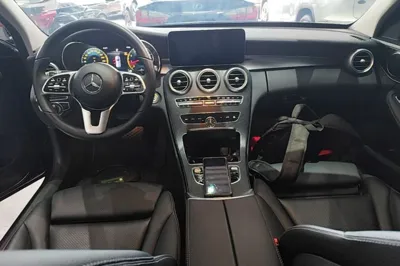 Mercedes-Benz C-Class 2020, 80900 км, за 18292 USD - фото 23