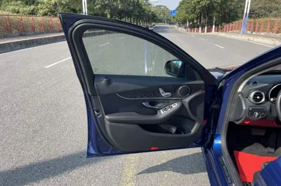 Mercedes-Benz C-Class 2020, 80900 км, за 18292 USD - фото 40