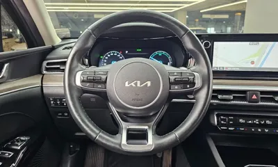 Kia K5 2022, 102610 км, за 13062.89 USD - фото 13