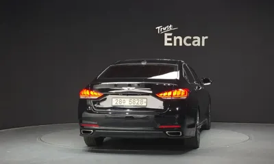 Hyundai Genesis 2014, 197843 км, за 5616.12 USD