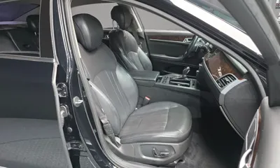 Hyundai Genesis 2014, 197843 км, за 5616.12 USD - фото 12