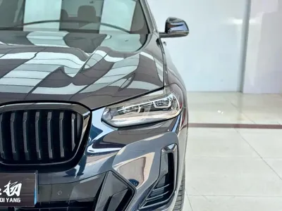 BMW X3 2022, 50000 км, за 27044.8 USD