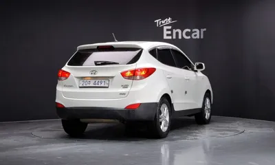 Hyundai Tucson 2011, 339475 км, за 1964 USD