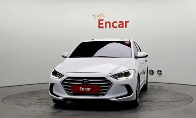 Hyundai Avante 2018, 104414 км, за 7063.1 USD