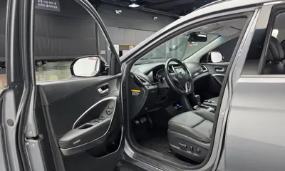 Hyundai Santafe 2017, 59214 км, за 10093.11 USD - фото 10