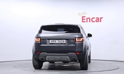 Land Rover Range Rover Evoque 2018, 64867 км, за 11232.24 USD