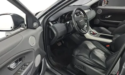 Land Rover Range Rover Evoque 2018, 64867 км, за 11232.24 USD - фото 11