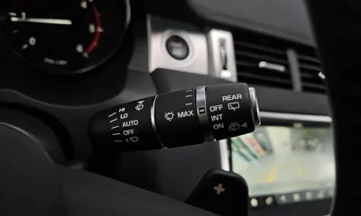 Land Rover Range Rover Evoque 2018, 64867 км, за 11232.24 USD - фото 19
