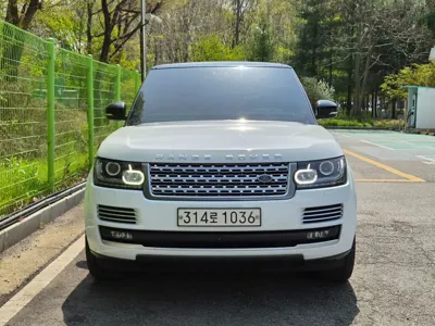 Land Rover Range Rover 2017, 109300 км, за 30786.4 USD