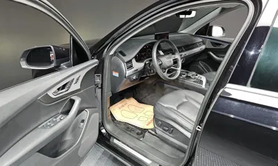 Audi Q7 2019, 138692 км, за 16525.66 USD - фото 10
