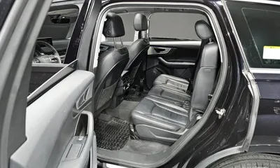Audi Q7 2019, 138692 км, за 16525.66 USD - фото 11