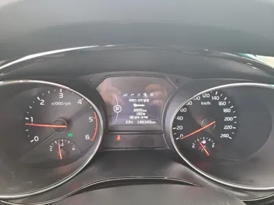 Kia Canival 2016, 186400 км, за 5730.28 USD - фото 8