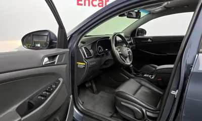 Hyundai Tucson 2020, 67550 км, за 10241.16 USD - фото 11