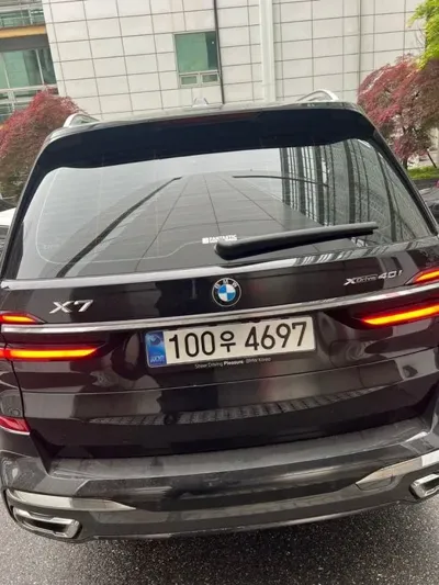 BMW X7 2025, 6700 км, за 49210.15 USD