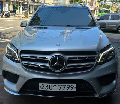 Mercedes-Benz GLS-Class 2017, 124000 км, за 22318.5 USD