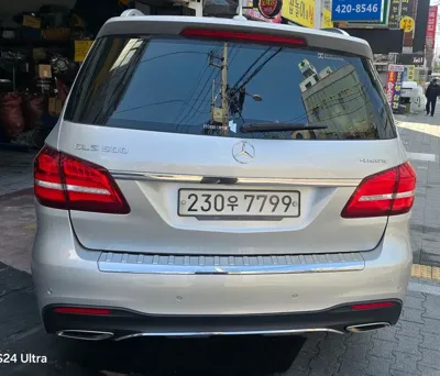 Mercedes-Benz GLS-Class 2017, 124000 км, за 22318.5 USD