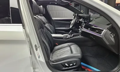 BMW 5-Series 2021, 76231 км, за 24777 USD - фото 11