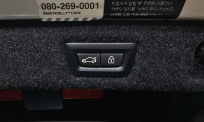 BMW 5-Series 2021, 76231 км, за 24777 USD - фото 20