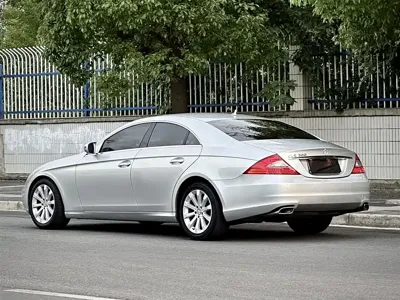 Mercedes-Benz CLS 2010, 118000 км, за 5738.56 USD - фото 8